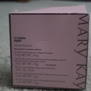 🧼NIB TimeWise Repair Volu-Firm The Go Set